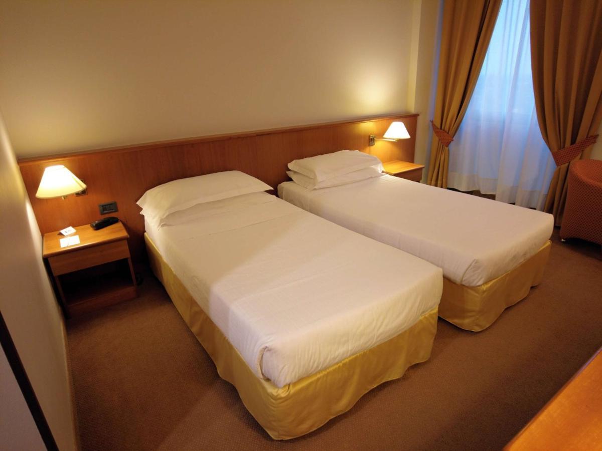 Best Western Park Hotel Piacenza Eksteriør billede
